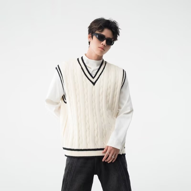 British college style V-neck knitted vest for women autumn and winter twist pullover vest sweater vest vest