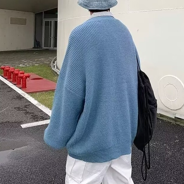 Blue Spring and Autumn Skin Value V -neck sweater jacket Men and women loose casual laziness, lazy wind cardigan sweater